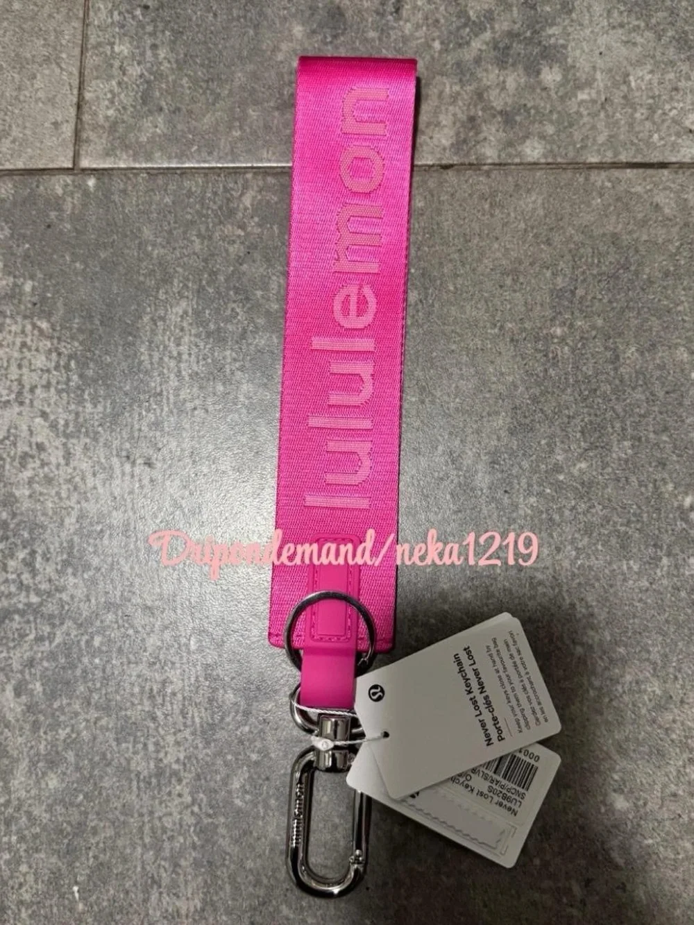Lululemon Never Lost Keychain- Calypso Pink/Blissful Pink